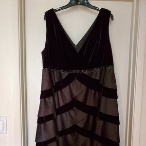 Black Cocktail/Holiday Dress